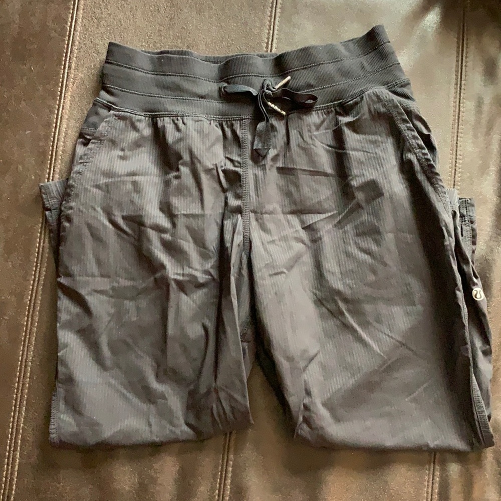 Ankle - Capri Pants